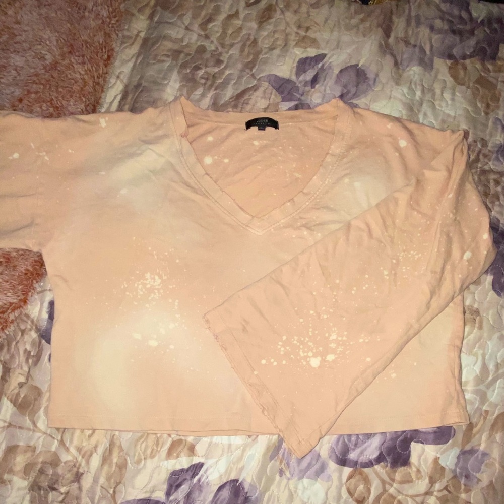 Bleached cropped wide arm top